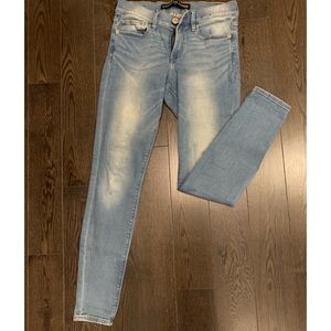 Light Wash Express Jeans